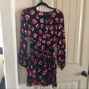 NEW S 4-6 red poppy tie v neck black comfy dress